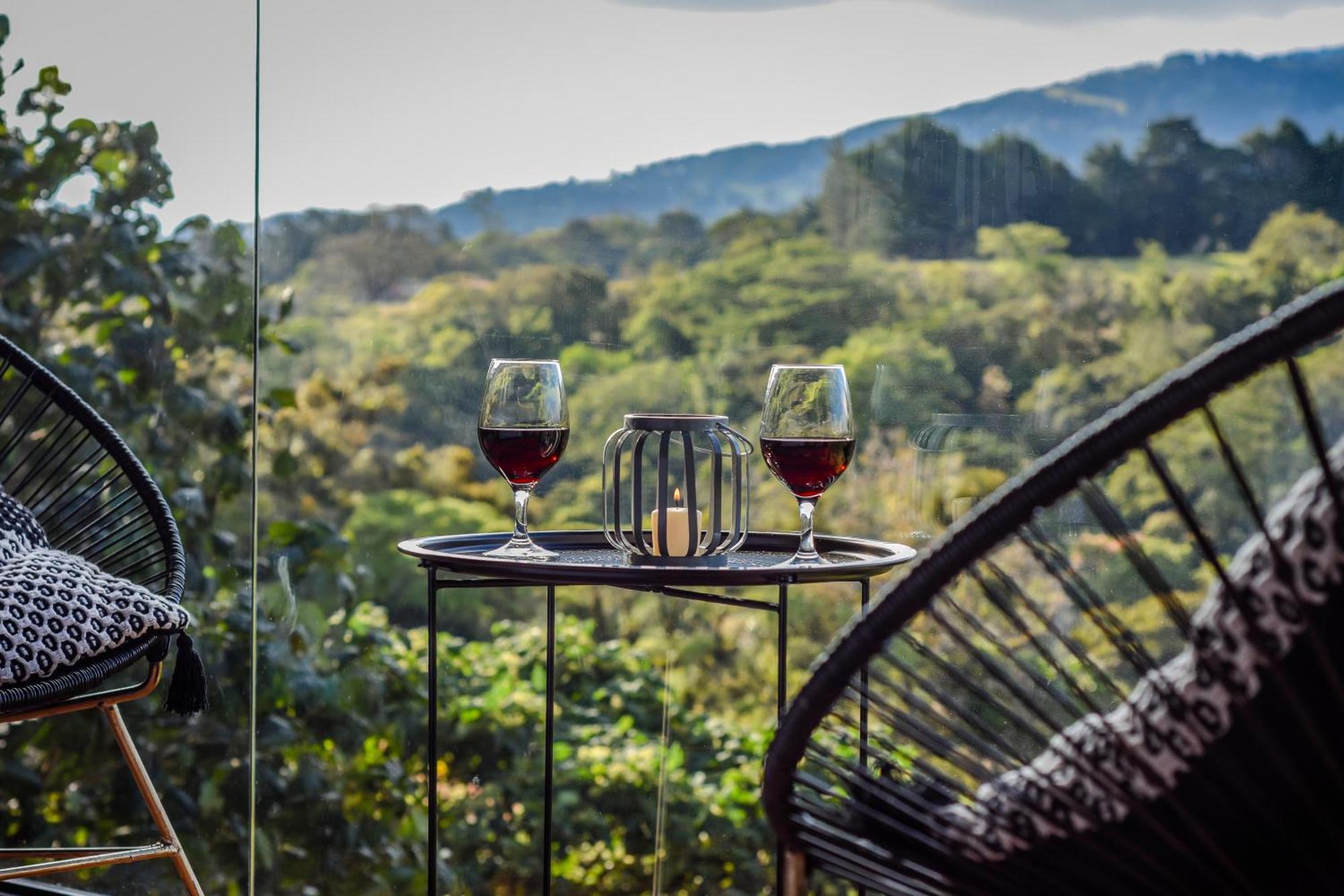 Quinta Esencia Villa Alajuela ภายนอก รูปภาพ